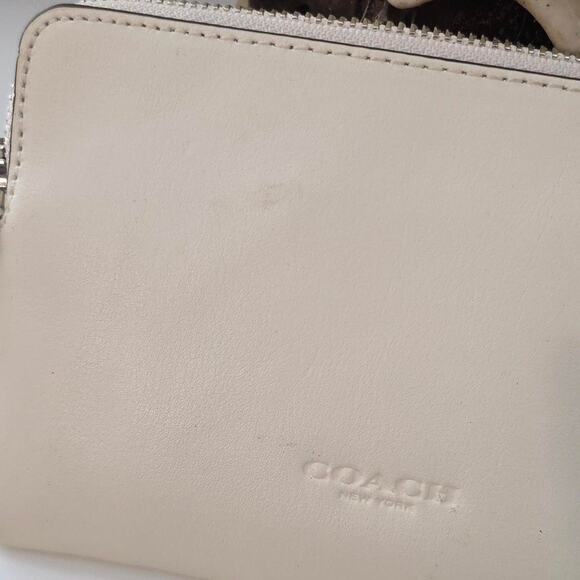 Coach x Campbell's small wristlet - Picture 5 of 6